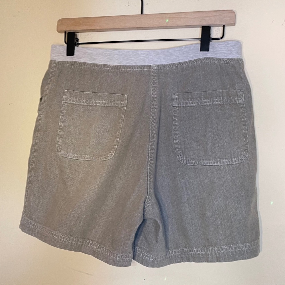 J. Jill Tan Women's Shorts - Picture 2 of 8